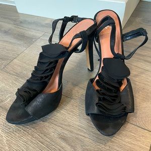 Vince Camuto black 5” heels - size 9.5